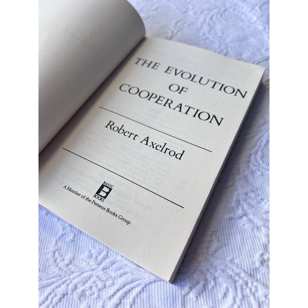 The Evolution of Cooperation by Axelrod, Robert - Picture 5 of 5